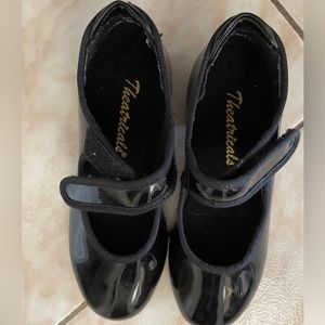 Theatricals Tap Shoes